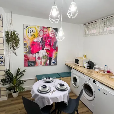 Apartamento Confort Urzaiz Vigo. *